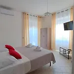 La Tappa Del Vignaiolo مامويادا